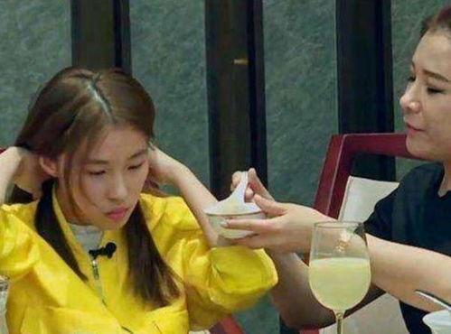 小千金吃瓜视频,揭秘娱乐圈幕后故事